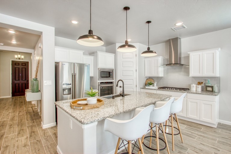 1473 Gourmet Kitchen
