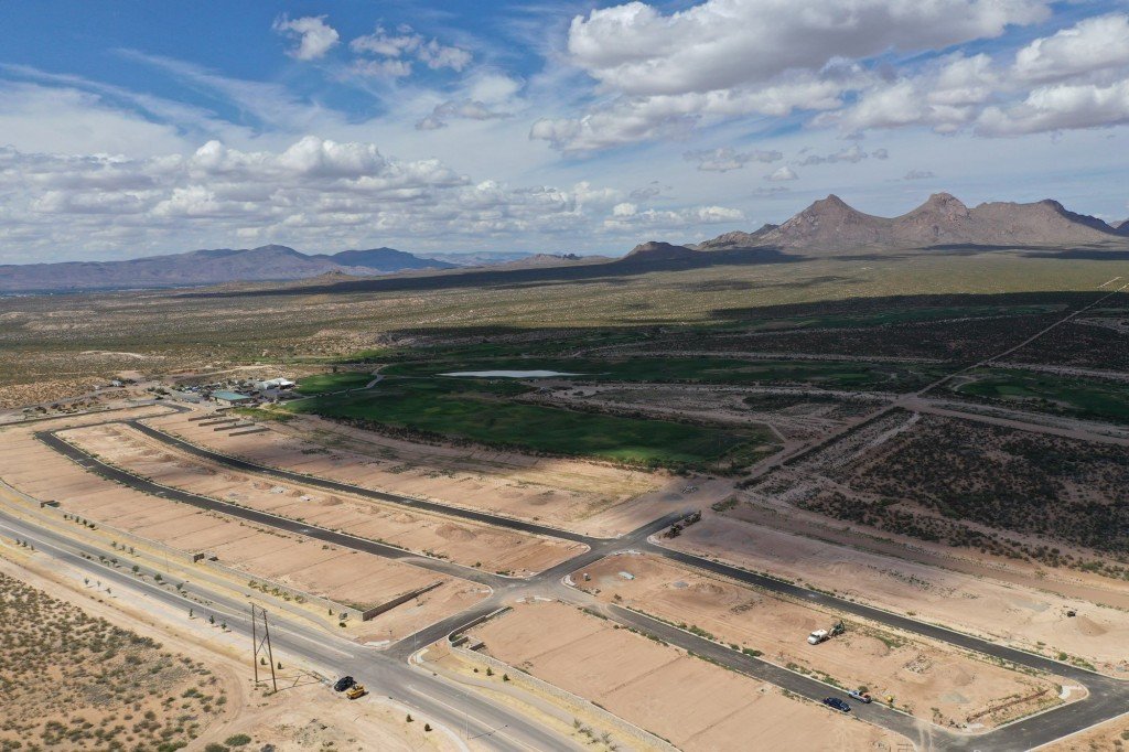 Done shot of Red Hawk Estates
