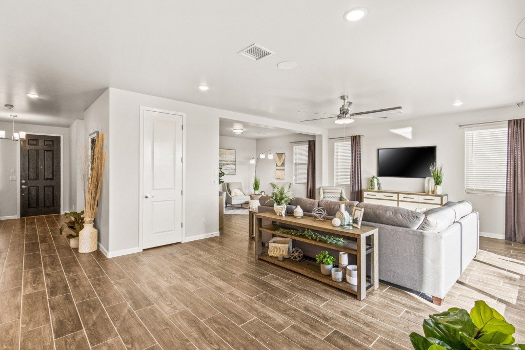 2421 Home Design
