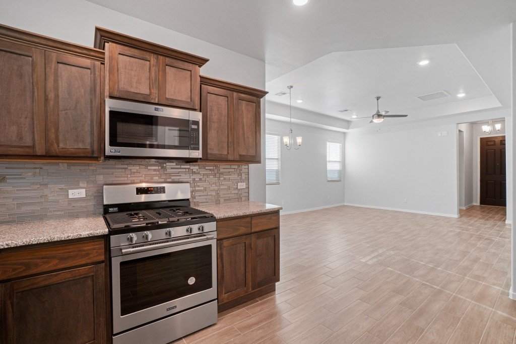 1366 Home Design